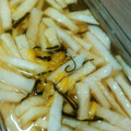 こーちゃんかーちゃん's cooksnap of when they made 売り切れごめん大根の漬物.