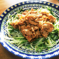 YUKIKI☆'s cooksnap of when they made 水菜ともやしの豚しゃぶ胡麻ソース和え.