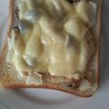 海賊娘's cooksnap of when they made ♡きのこたっぷり味噌マヨチーズトースト♡.