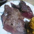 ひろぅみん's cooksnap of when they made 安い牛ステーキ肉を柔らかく焼く方法.