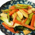 みずたま1616's cooksnap of when they made 簡単＊小松菜とソーセージのケチャソ炒め.