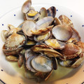 ユキぽっちん's cooksnap of when they made あさりとにんにくのバターしょうゆ蒸し.