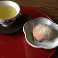 えるみちゃん's cooksnap of when they made 電子レンジで簡単★いちごの生八つ橋.