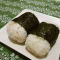 赤い電話's cooksnap of when they made 手を汚さず簡単☆俵おにぎり.