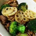 amehuri's cooksnap of when they made れんこんと豚肉のカレー炒め.