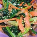 ＊りぃちゃ＊'s cooksnap of when they made あと一品♪人参×ほうれん草♡胡麻和え.
