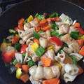 Tebow's cooksnap of when they made れんこんと豚肉の黒酢炒め.