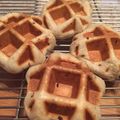 またん４'s cooksnap of when they made レーズンも活用！レーズン酵母のワッフル♪.