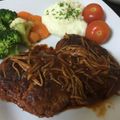 ポメちょん's cooksnap of when they made 簡単！ふんわり煮込みハンバーグ.
