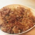 HAJIME0215's cooksnap of when they made 豚肉と玉ねぎの味噌炒め丼.
