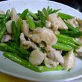 myukitty's cooksnap of when they made アスパラガスと鶏むね肉の塩炒め.