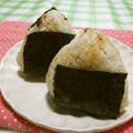赤い電話's cooksnap of when they made ツーンがクセになる＊おかかわさびおにぎり.