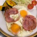 ルナＰボール's cooksnap of when they made 黄身がスキ♪基本のハムエッグ.