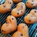 たにたーに's cooksnap of when they made 捏ねはHBで♪ハートチョコチップパン.