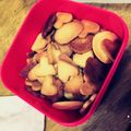 Mirukiki's cooksnap of when they made 簡単✩サンドクッキー.