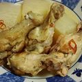 ＊HYGE＊'s cooksnap of when they made 手羽先と大根のにんにく塩煮.