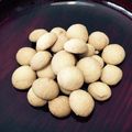 いもまん's cooksnap of when they made 卵黄のみ☆大人も美味しいたまごぼーろ.