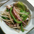 pegu0404's cooksnap of when they made 簡単！イカげそと野菜のバター炒め.