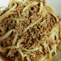 ＊パンとマドレーヌ＊'s cooksnap of when they made 簡単☆ひき肉ともやし炒め.