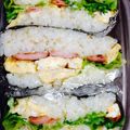 ゆきぉ。's cooksnap of when they made 【塩分控えめ】魚肉ソーセージおにぎらず.
