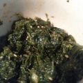 NｰY's cooksnap of when they made 春菊の胡麻和え～２歳児くんの大好物～.