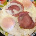 ルナＰボール's cooksnap of when they made 黄身がスキ♪基本のハムエッグ.