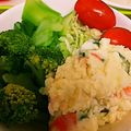 ユーロン's cooksnap of when they made 炒めた玉ねぎとウィンナーでポテトサラダ♡.