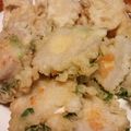 サトケイ母's cooksnap of when they made カマンベールチーズと大葉の蓮根はさみ揚げ.