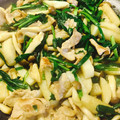 クックLUJX5K☆'s cooksnap of when they made ニラと長いものシャキシャキ炒め.