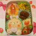 塚次郎's cooksnap of when they made 幼稚園 お弁当♡うさぎ キャラ弁.