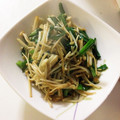めぐまろろ's cooksnap of when they made ニラとえのき炒め.
