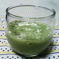 Jyohana's cooksnap of when they made 定番！小松菜と豆乳のスムージー.
