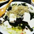 dansigohan's cooksnap of when they made 白菜和風仕立て　カリカリしらすサラダ.