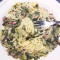 sillysally's cooksnap of when they made ほうれん草とピースのバジルソースパスタ.