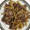 nanakibun's cooksnap of when they made 牛肉とジャガイモ炒め.