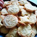 まぁむかんとりぃ's cooksnap of when they made 子供と一緒に♪サクサククッキー.
