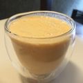 aminyon's cooksnap of when they made みかんとバナナの節約スムージー♡.