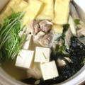 桃的美しき日々's cooksnap of when they made 鶏肉と油揚げの塩こうじ鍋.