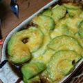 みさきんご's cooksnap of when they made リメイク！アボカドとカレーのチーズ焼き.