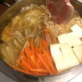 よし亭's cooksnap of when they made 細切り野菜で豚しゃぶ鍋.