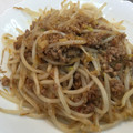 anomalo's cooksnap of when they made もやしと豚ひき肉の麻婆炒め。丼にも。.
