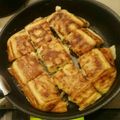 湊ひぃろ's cooksnap of when they made 玉子焼き器で♡四角いたこ焼作ろぅ～♬.