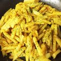 ゆきまりママ's cooksnap of when they made じゃがいもカレー炒め☆.