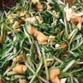hash五阡円屋絽地's cooksnap of when they made 簡単⁈水菜と油揚げの炒め煮♪.