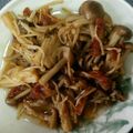 クックE2OKKZ☆'s cooksnap of when they made 簡単♪きのこと豚バラ肉のバター醤油炒め.
