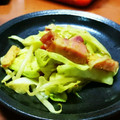 みつこ姉's cooksnap of when they made 厚切りベーコンともやしのカレー炒め.