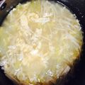 まきろんカフェ's cooksnap of when they made 白菜とふわふわ卵の味噌汁.
