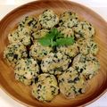 みそゆうき's cooksnap of when they made 春菊とアーモンドのヘルシーレンジつくね.