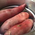 ごごんた's cooksnap of when they made 圧力鍋の裏技活用法で簡単蒸かし芋の作り方.