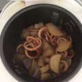 ゆー君母ちゃん's cooksnap of when they made 炊飯器とレンジでお味がしみしみ いか大根.